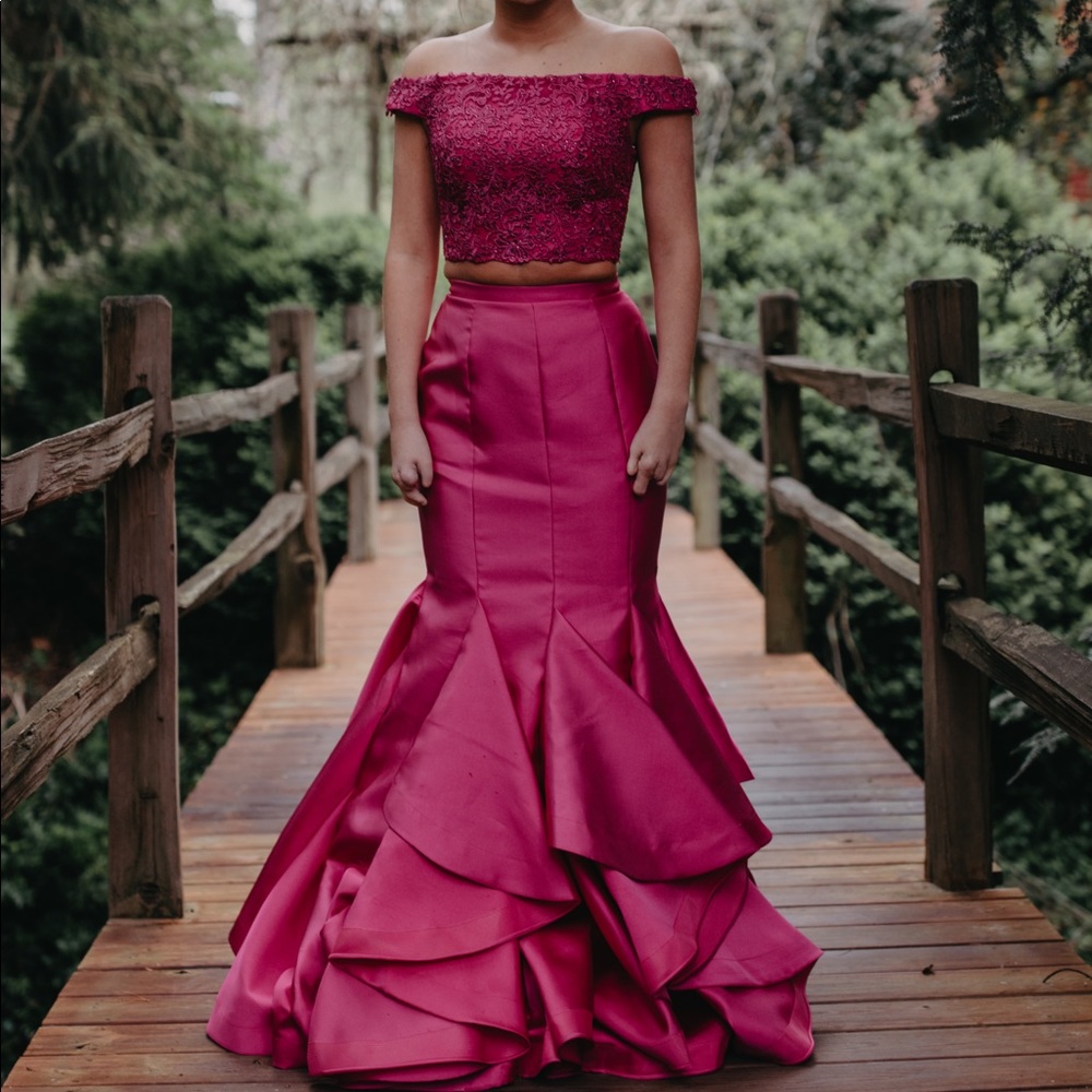 Alyce prom dress